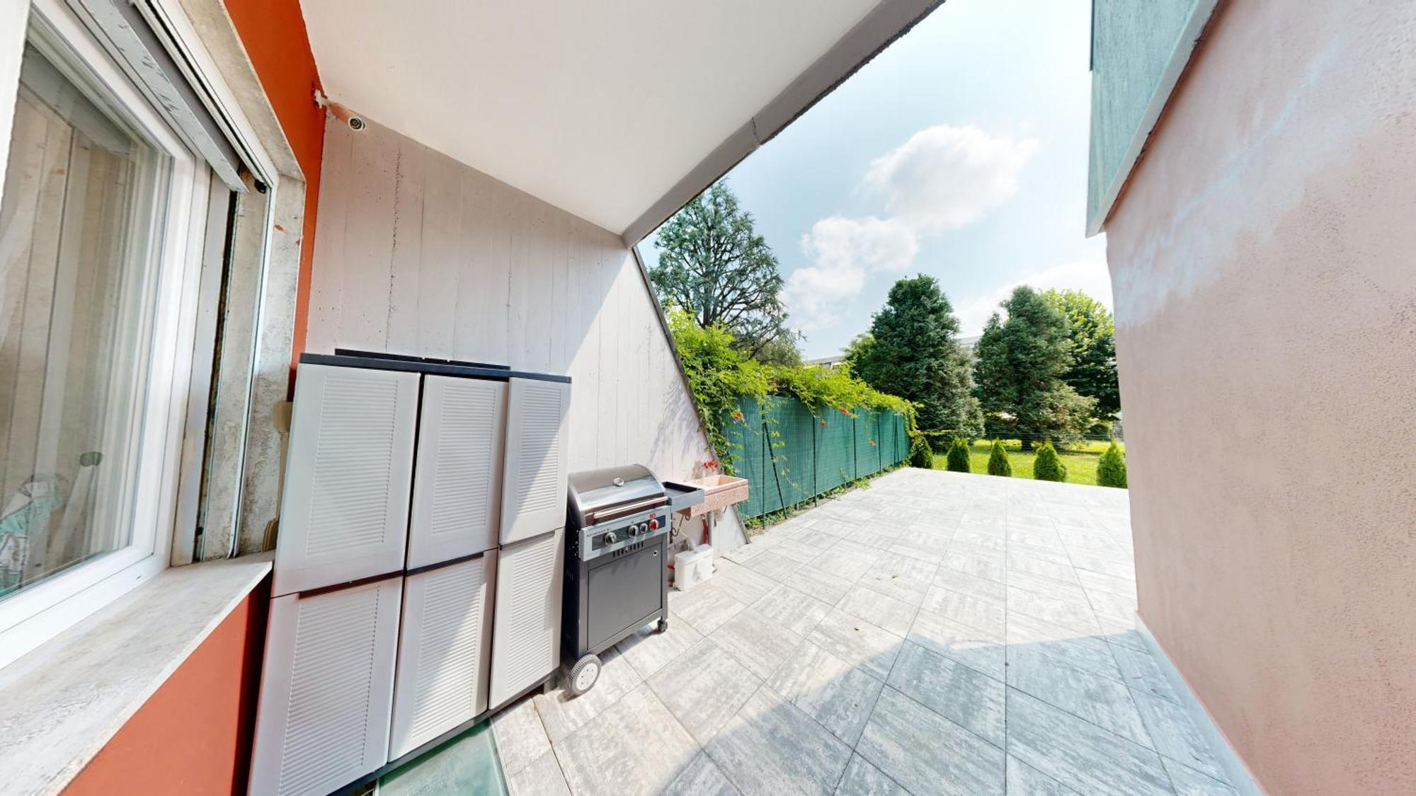 B&B Luxury House Rho Exteriör bild